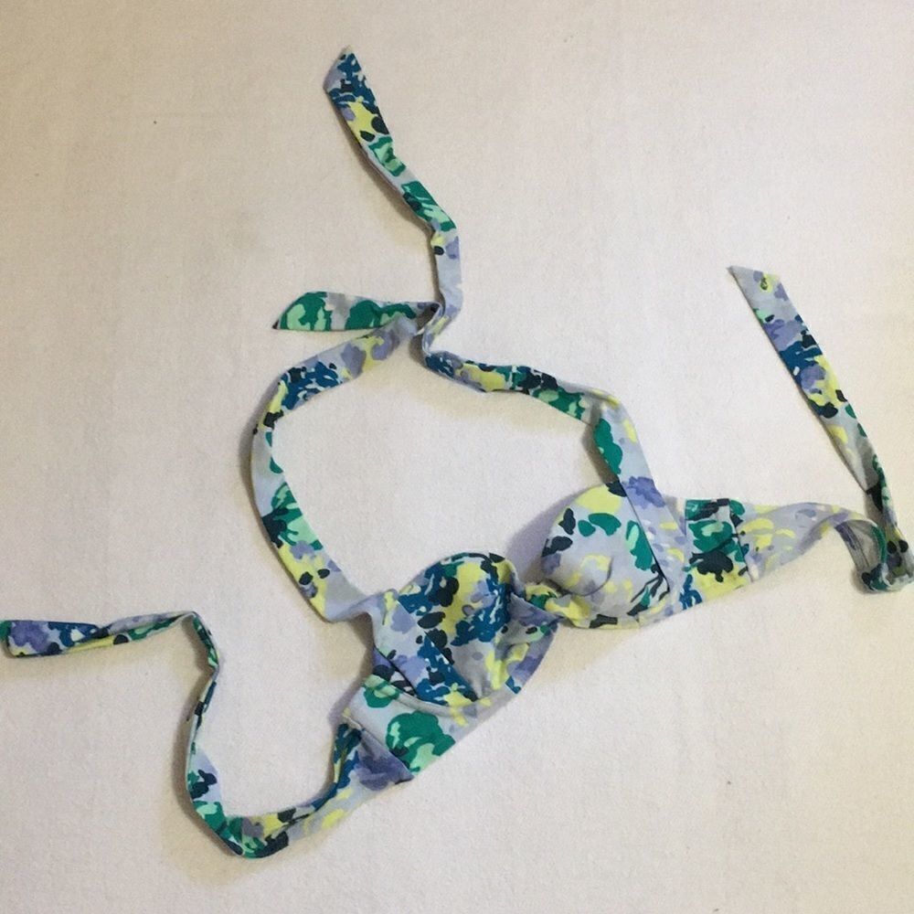 American Eagle Swimsuit Top 34A